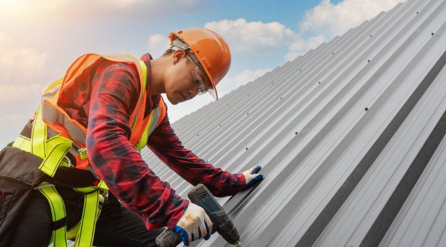 Professional residential roofers in New Holland, IL